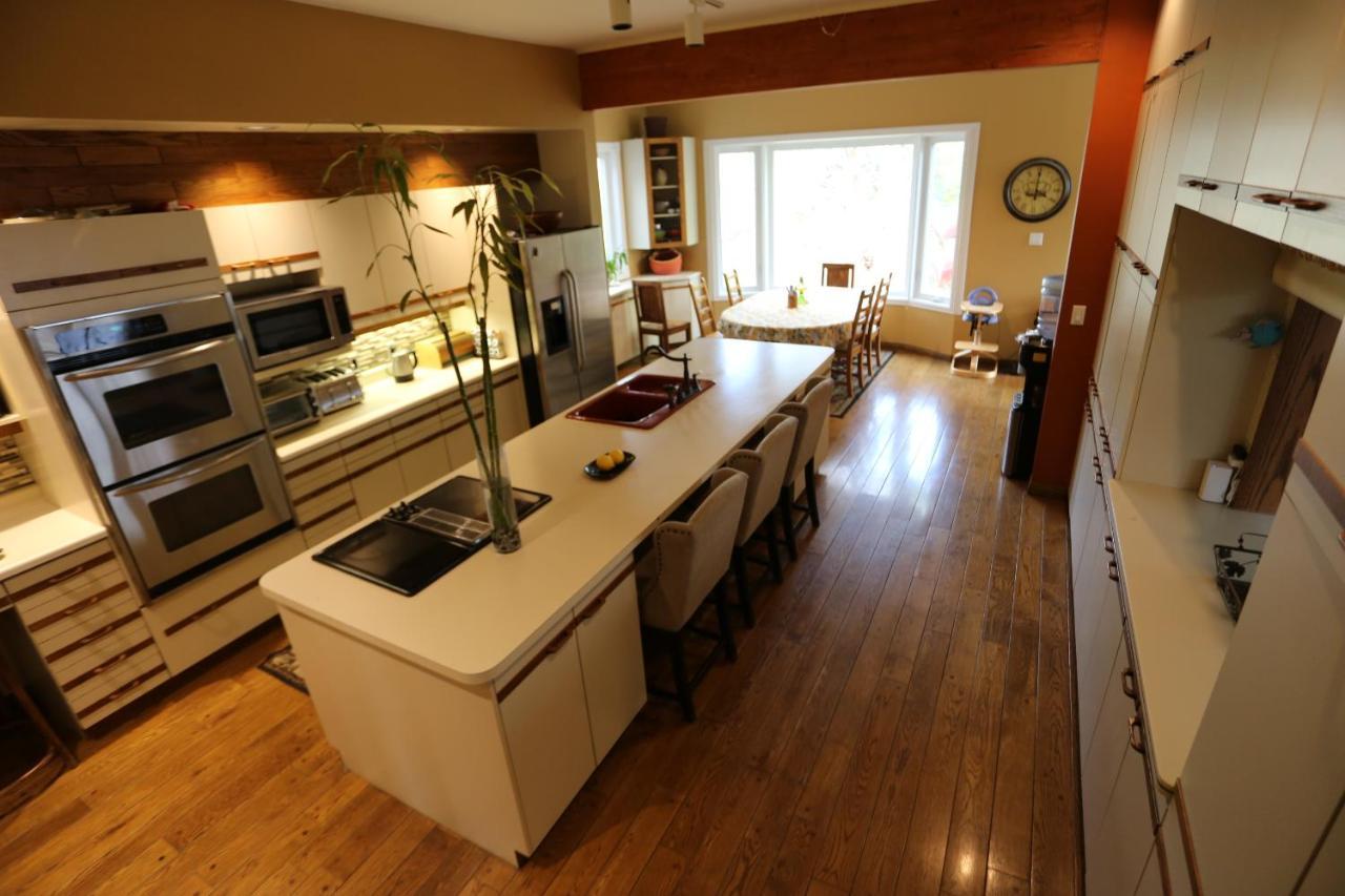 好丘。Hacho House Bed & Breakfast Yellowknife Dış mekan fotoğraf